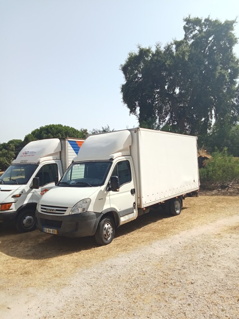transportes e Mudanças,serviços de transportes emudanças